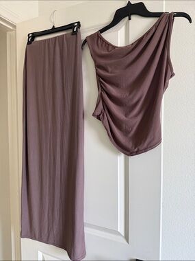 Fashion Nova Mauve One-Shoulder Draped Maxi Skirt Set